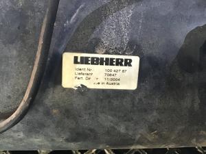 Liebherr Ausgleichsbehälter